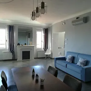 cavour17.hotelitalianriviera.com/